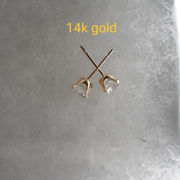 Jewelry - 14K Gold lab made diamonds stud earrings Jewelry - 14K Gold lab made diamonds stud earrings